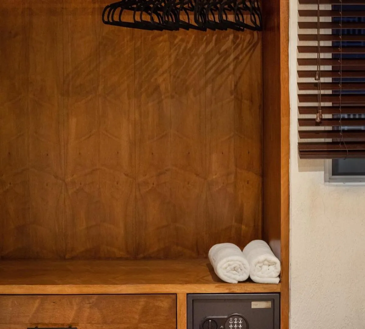 Nice Apartment In Aldea Τουλούμ 0*,